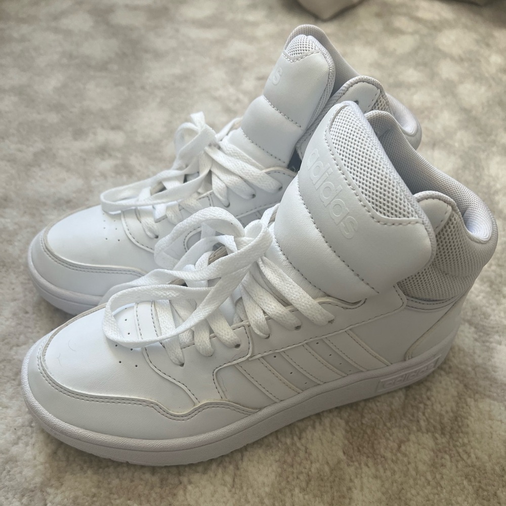 Adidas Hoops 3.0 mid Classic
